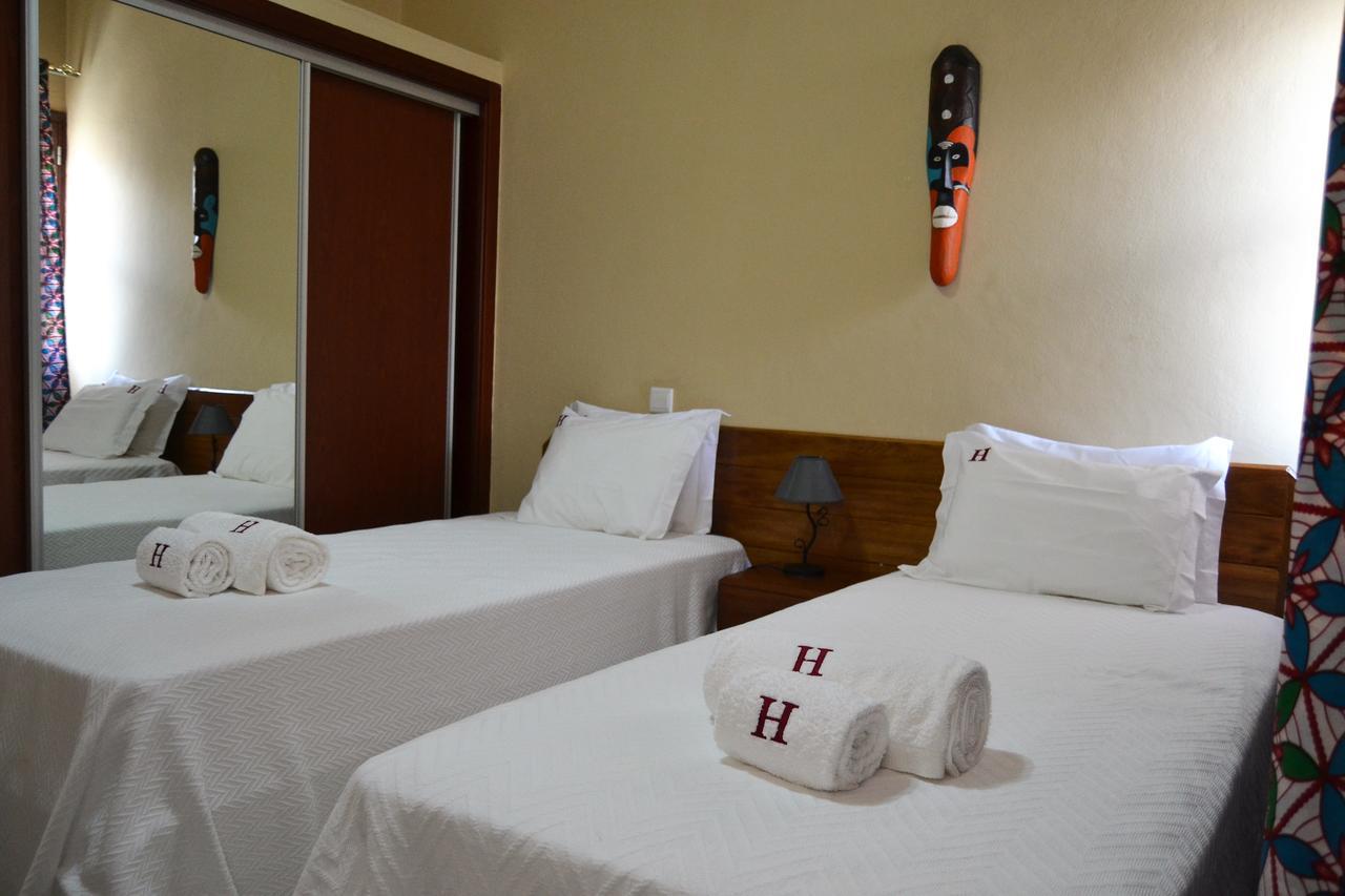 Hotel Central ساو تومي المظهر الخارجي الصورة